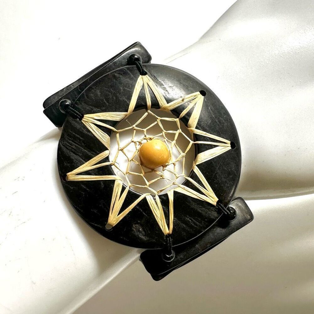 Vintage coconut wood tagua nut raffia star stretchy bracelet